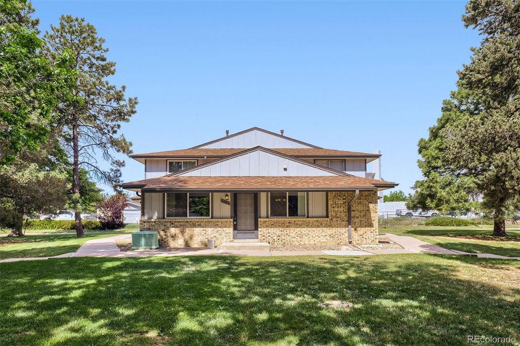 1162 S Eagle Circle A, Aurora, CO 80012