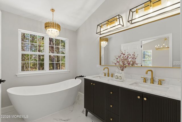 9 Archer Square, Jackson, NJ 08527