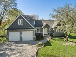5785 Layton Road, Howell, MI 48836