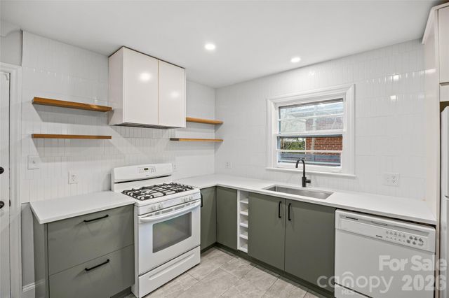 1227 Tarrington Avenue, Charlotte, NC 28205