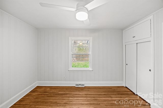 1227 Tarrington Avenue, Charlotte, NC 28205