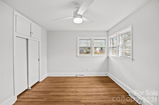 1227 Tarrington Avenue, Charlotte, NC 28205