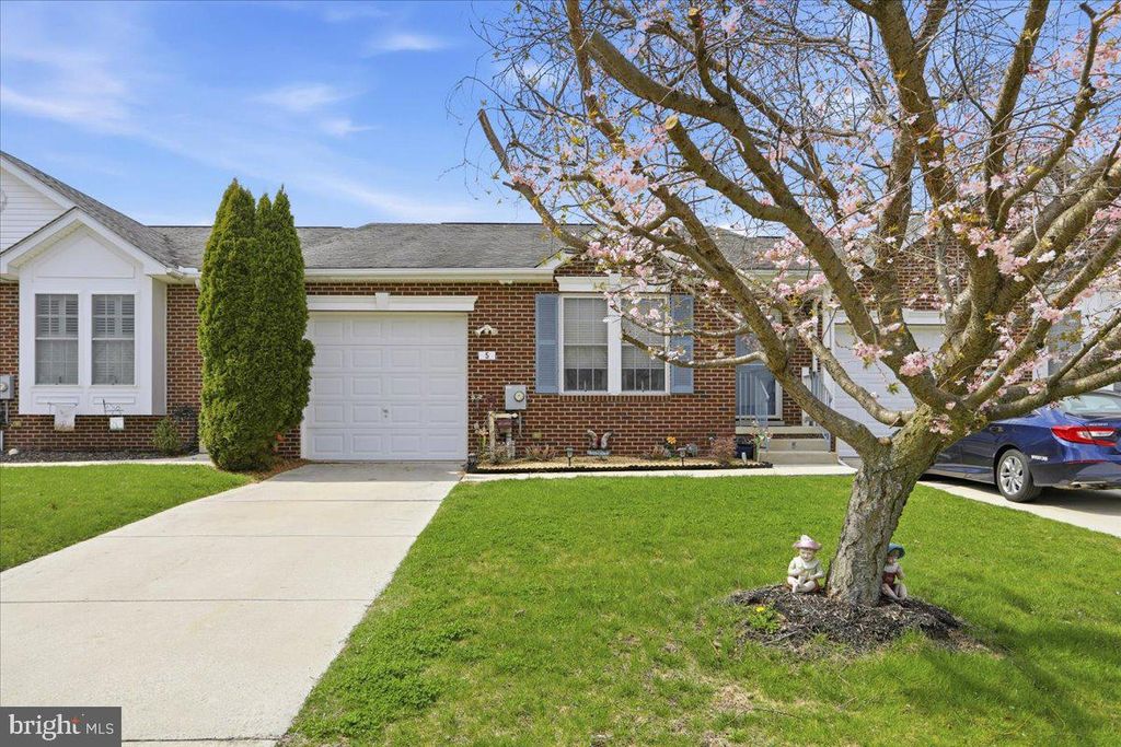 5 ECKSTINE CT, Smithsburg, MD 21783