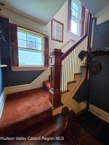 46 Fairview Avenue, Hudson, NY 12534