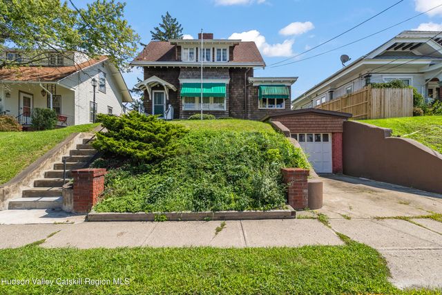 46 Fairview Avenue, Hudson, NY 12534