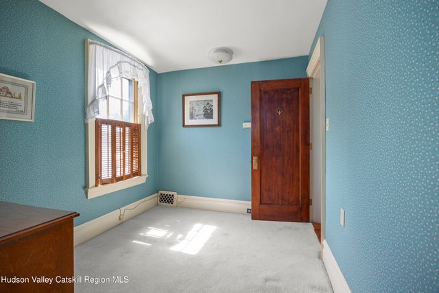 46 Fairview Avenue, Hudson, NY 12534