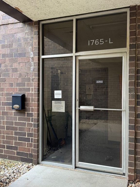 1765 W Cortland Court L, Addison, IL 60101