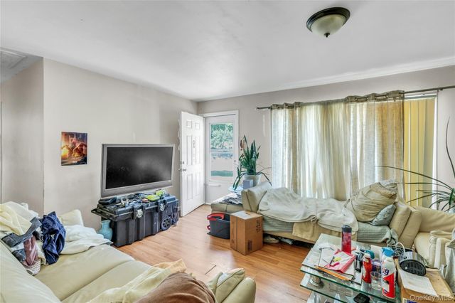 903 Provost Avenue, Bellport, NY 11713