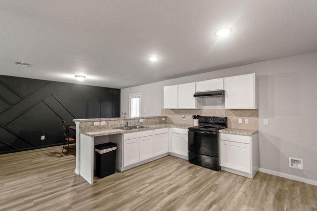 1800 Thompson Street, La Marque, TX 77568