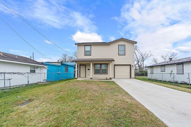 1800 Thompson Street, La Marque, TX 77568