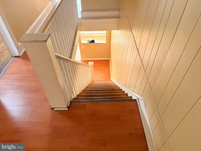 914 MARSHALL, Sharon Hill, PA 19079