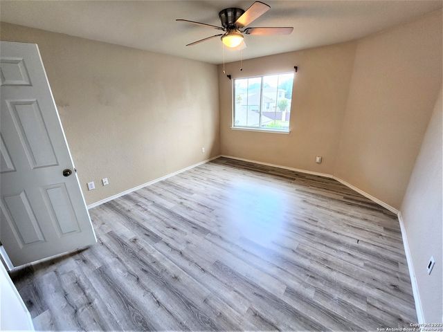 511 FIVE SPOT, San Antonio, TX 78245