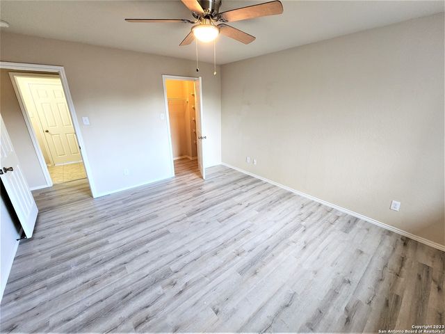 511 FIVE SPOT, San Antonio, TX 78245