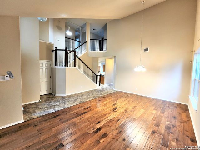 511 FIVE SPOT, San Antonio, TX 78245