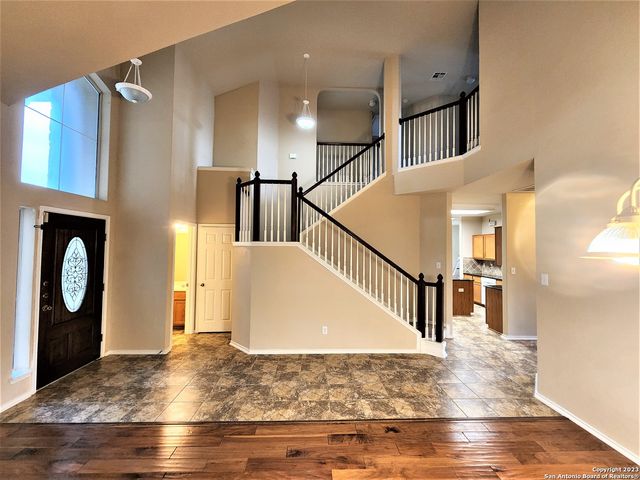 511 FIVE SPOT, San Antonio, TX 78245