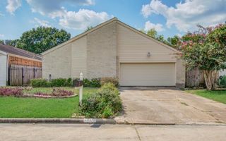 13147 Hollowcreek Park Drive, Houston, TX 77082