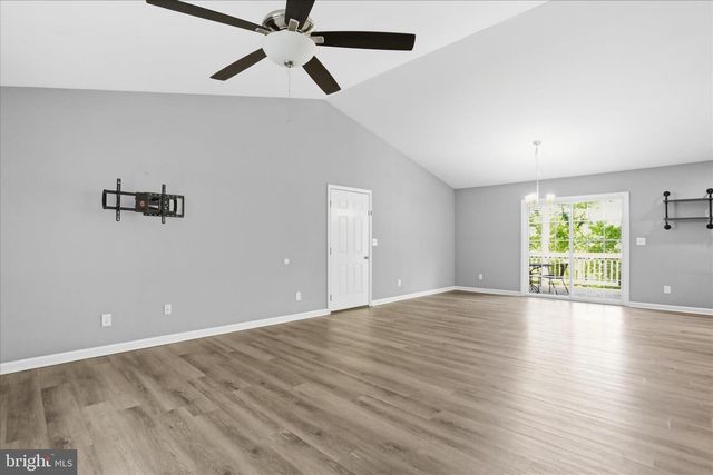 153 CHRISSYS CIR, Harpers Ferry, WV 25425