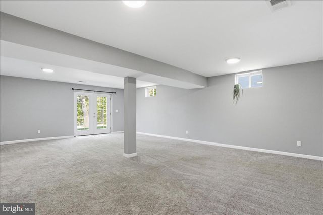 153 CHRISSYS CIR, Harpers Ferry, WV 25425