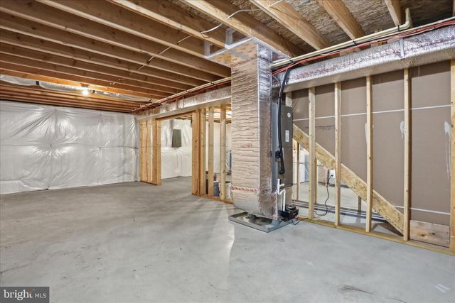 153 CHRISSYS CIR, Harpers Ferry, WV 25425