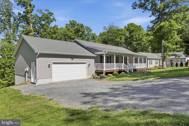 153 CHRISSYS CIR, Harpers Ferry, WV 25425