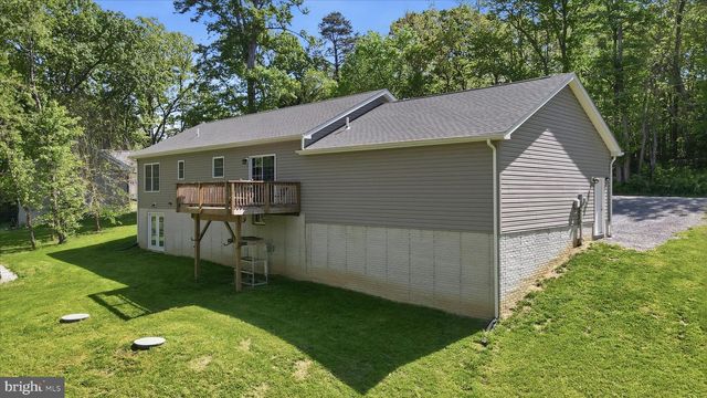 153 CHRISSYS CIR, Harpers Ferry, WV 25425