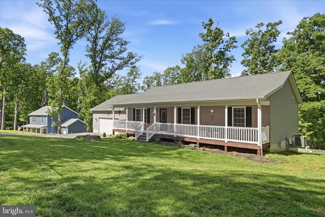 153 CHRISSYS CIR, Harpers Ferry, WV 25425