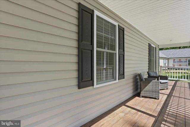 153 CHRISSYS CIR, Harpers Ferry, WV 25425