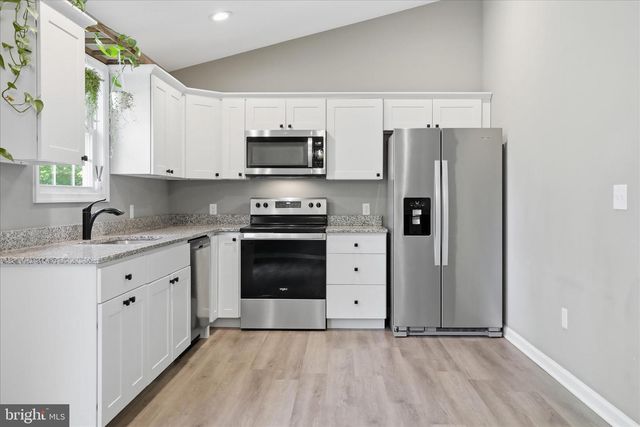 153 CHRISSYS CIR, Harpers Ferry, WV 25425