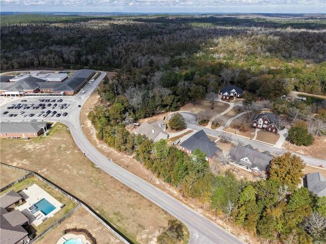 3643 Willow Walk Drive, Saraland, AL 36571