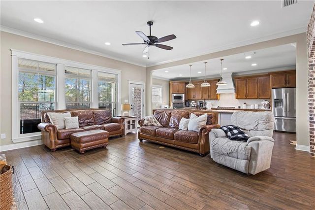 3643 Willow Walk Drive, Saraland, AL 36571