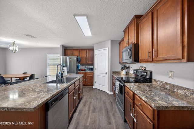 1841 CHERRY CREEK Way, Middleburg, FL 32068