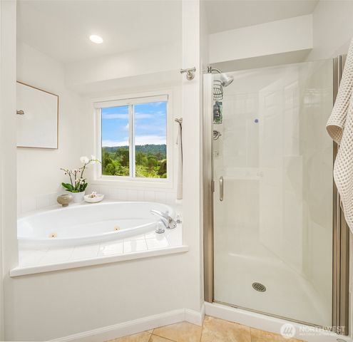 14823 1st Avenue NE, Duvall, WA 98019
