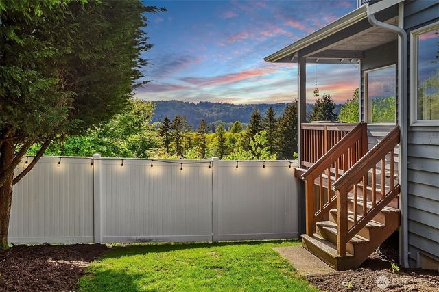 14823 1st Avenue NE, Duvall, WA 98019