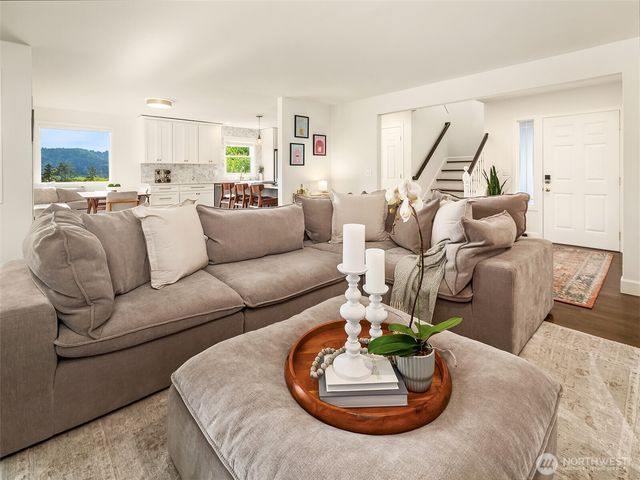 14823 1st Avenue NE, Duvall, WA 98019