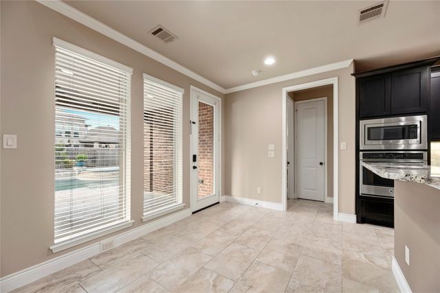 10323 Millcreek Manor Lane, Cypress, TX 77433