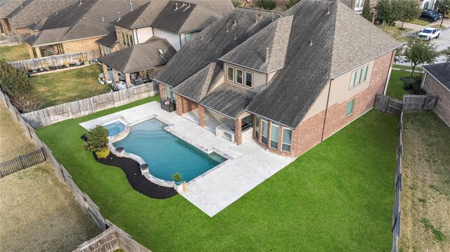 10323 Millcreek Manor Lane, Cypress, TX 77433