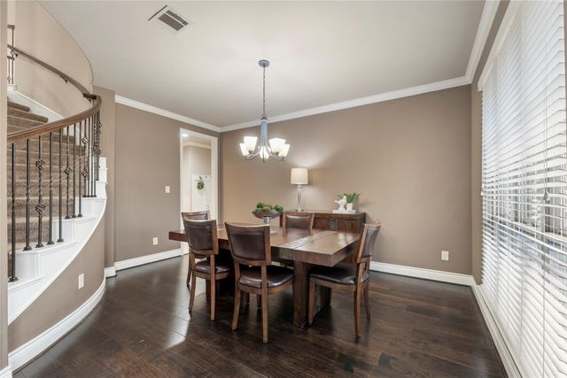 10323 Millcreek Manor Lane, Cypress, TX 77433