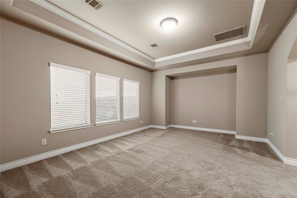 Image 27 of property listing at 10323 Millcreek Manor Lane, Cypress, TX 77433