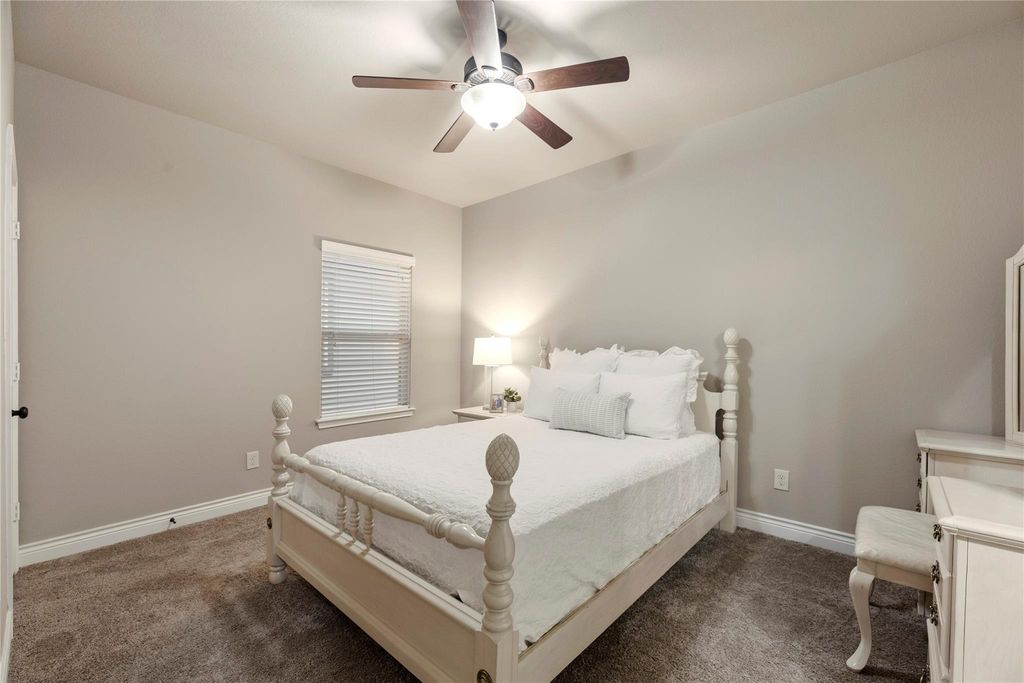 Image 31 of property listing at 10323 Millcreek Manor Lane, Cypress, TX 77433