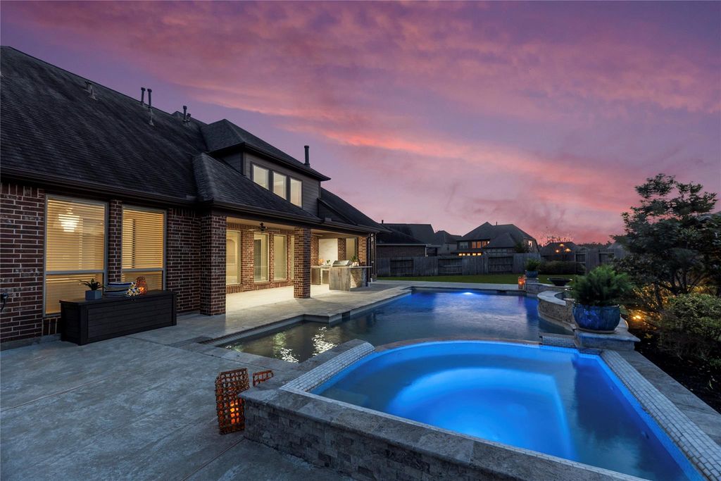 Image 46 of property listing at 10323 Millcreek Manor Lane, Cypress, TX 77433