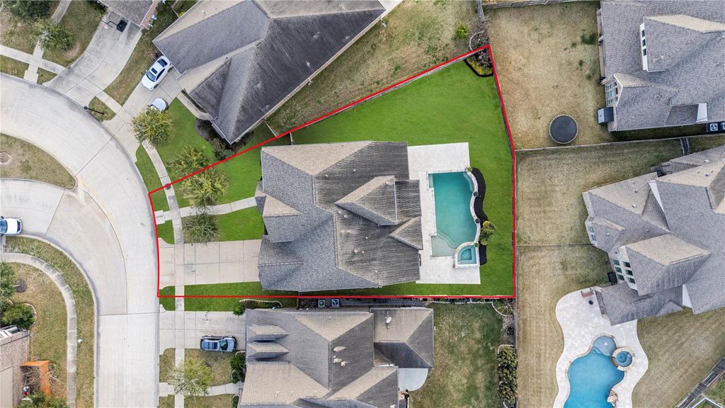 Image 49 of property listing at 10323 Millcreek Manor Lane, Cypress, TX 77433