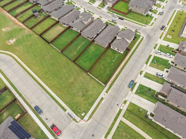 105 Greengate Drive, Boyd, TX 76023