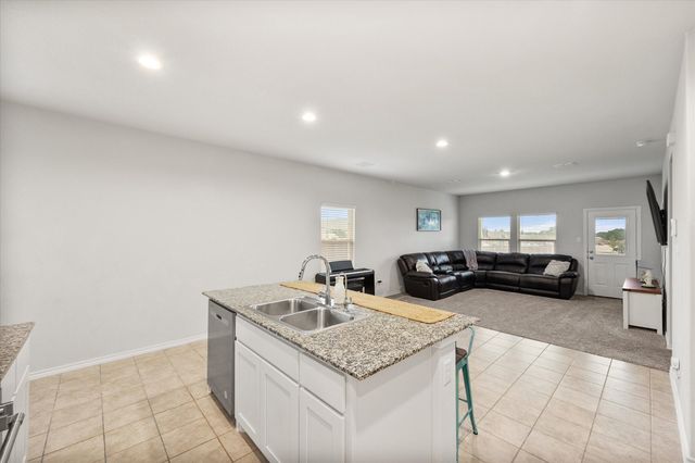 105 Greengate Drive, Boyd, TX 76023
