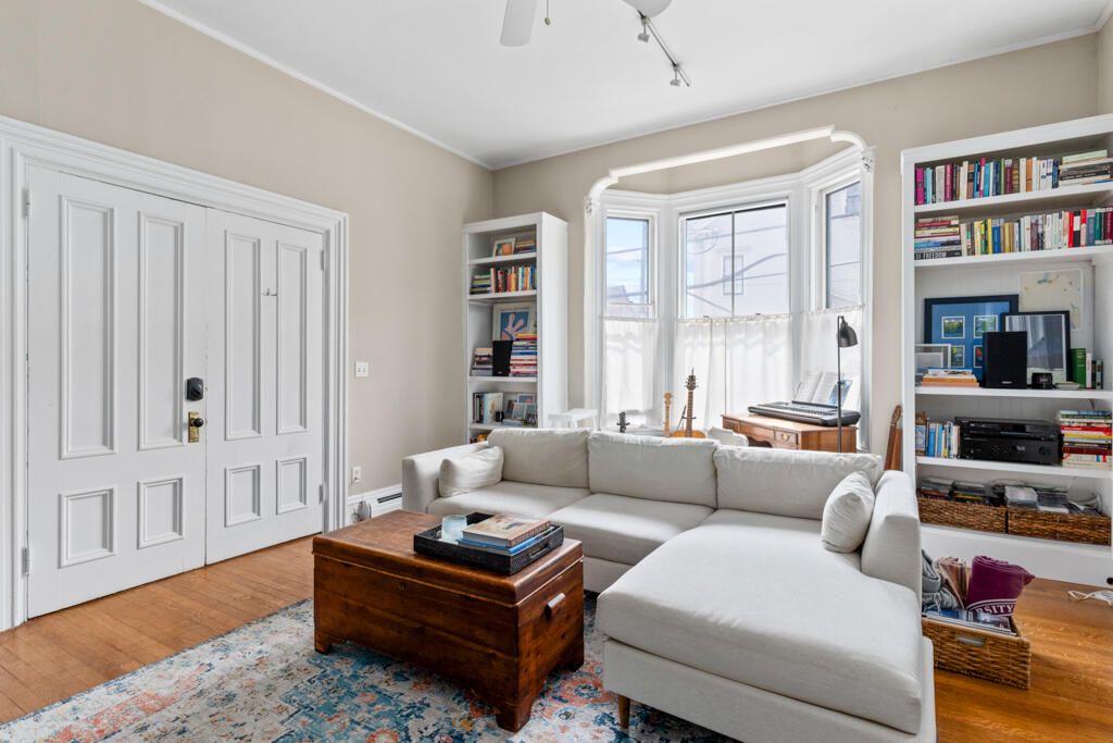 27 Pine Street 7, Portland, ME 04102 — photo 2