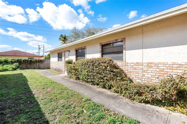 743 NW 14th Way, Fort Lauderdale, FL 33311