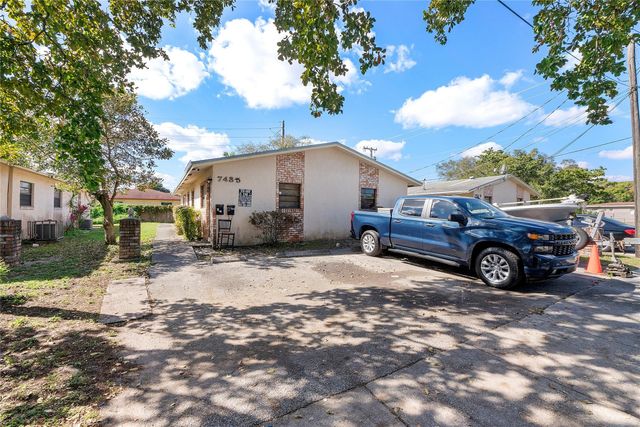 743 NW 14th Way, Fort Lauderdale, FL 33311