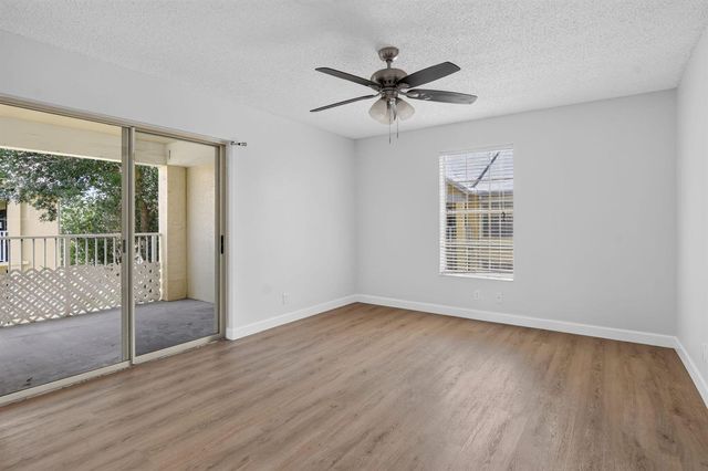 6323 La Costa Drive M, Boca Raton, FL 33433
