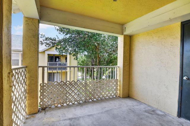 6323 La Costa Drive M, Boca Raton, FL 33433
