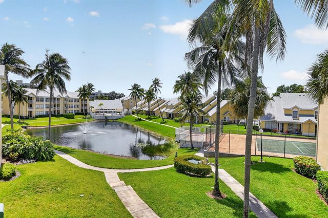 6323 La Costa Drive M, Boca Raton, FL 33433