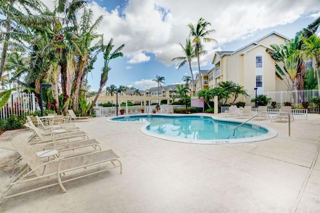 6323 La Costa Drive M, Boca Raton, FL 33433